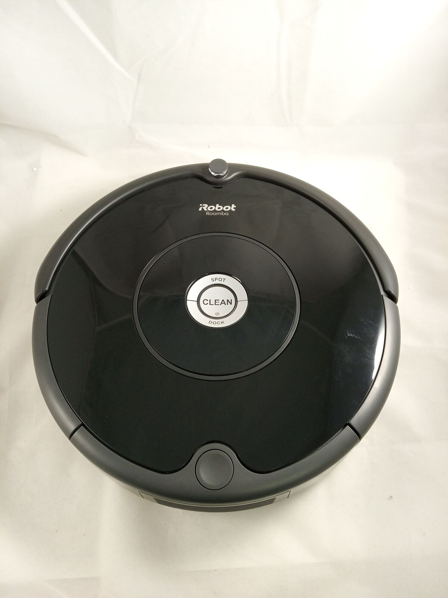 Робот-пылесос iRobot Roomba 606 Black уцененный
Робот-пылесос iRobot Roomba 606 Black уцененный