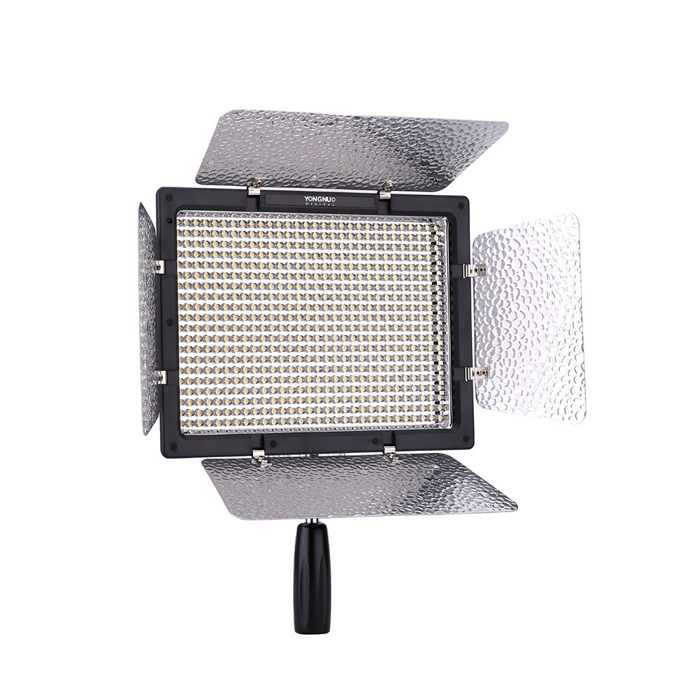 Светодиодный осветитель Yongnuo YN-600 L LED 3200-5500K