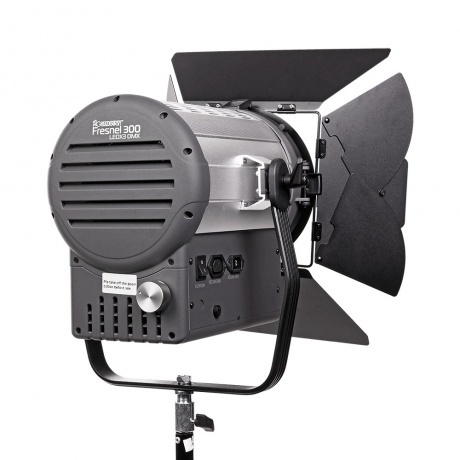 Осветитель студийный GreenBean Fresnel 300 LED X3 DMX - фото 5