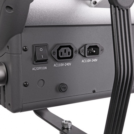 Осветитель студийный GreenBean Fresnel 300 LED X3 DMX - фото 7