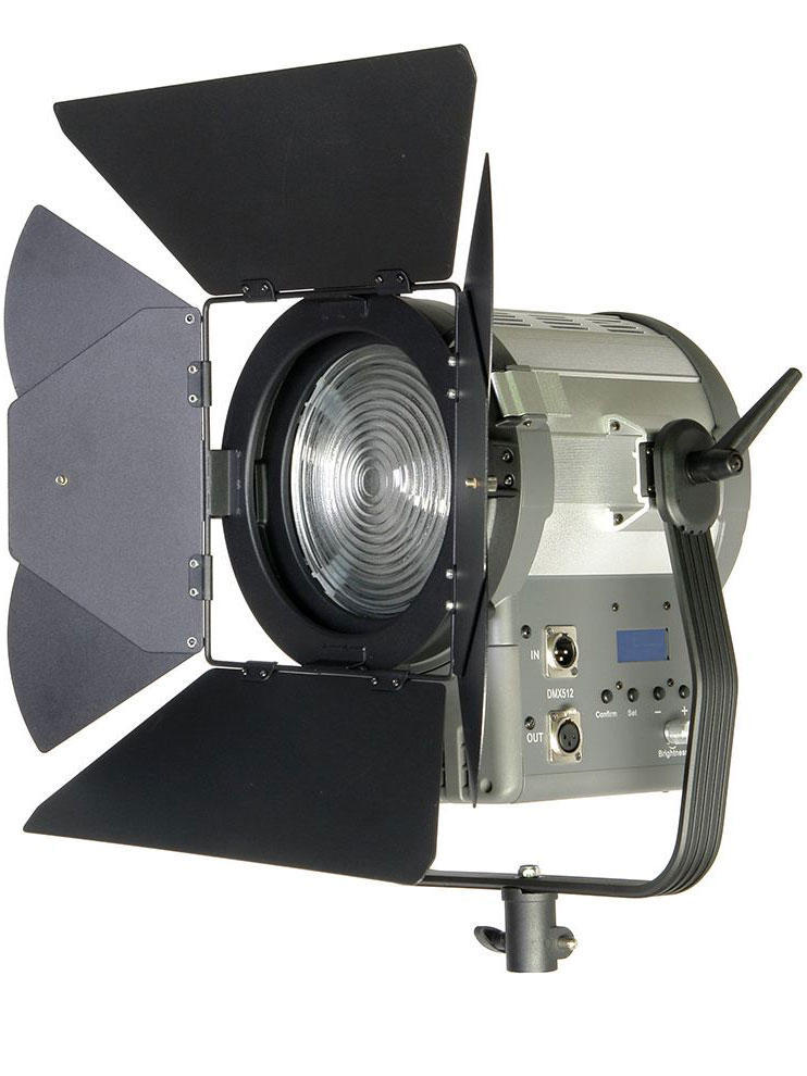 Осветитель студийный GreenBean Fresnel 200 LED X3 DMX осветитель студийный greenbean fresnel 300 led x3 dmx