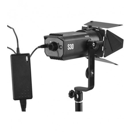 Осветитель светодиодный Godox S30 фокусируемый - фото 10