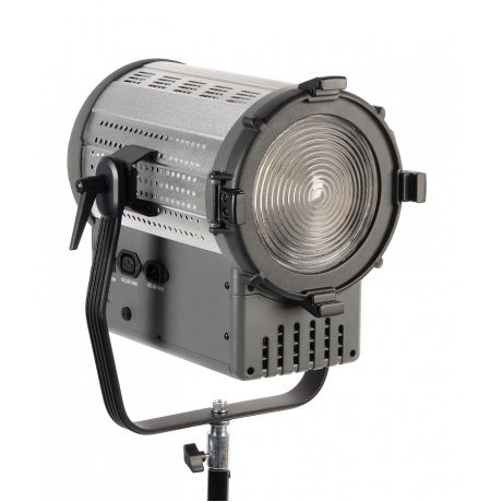 Осветитель студийный GreenBean Fresnel 500 LED X3 DMX - фото 2