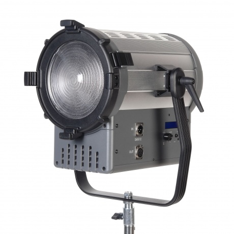 Осветитель студийный GreenBean Fresnel 300 LED X3 Bi-color DMX - фото 9