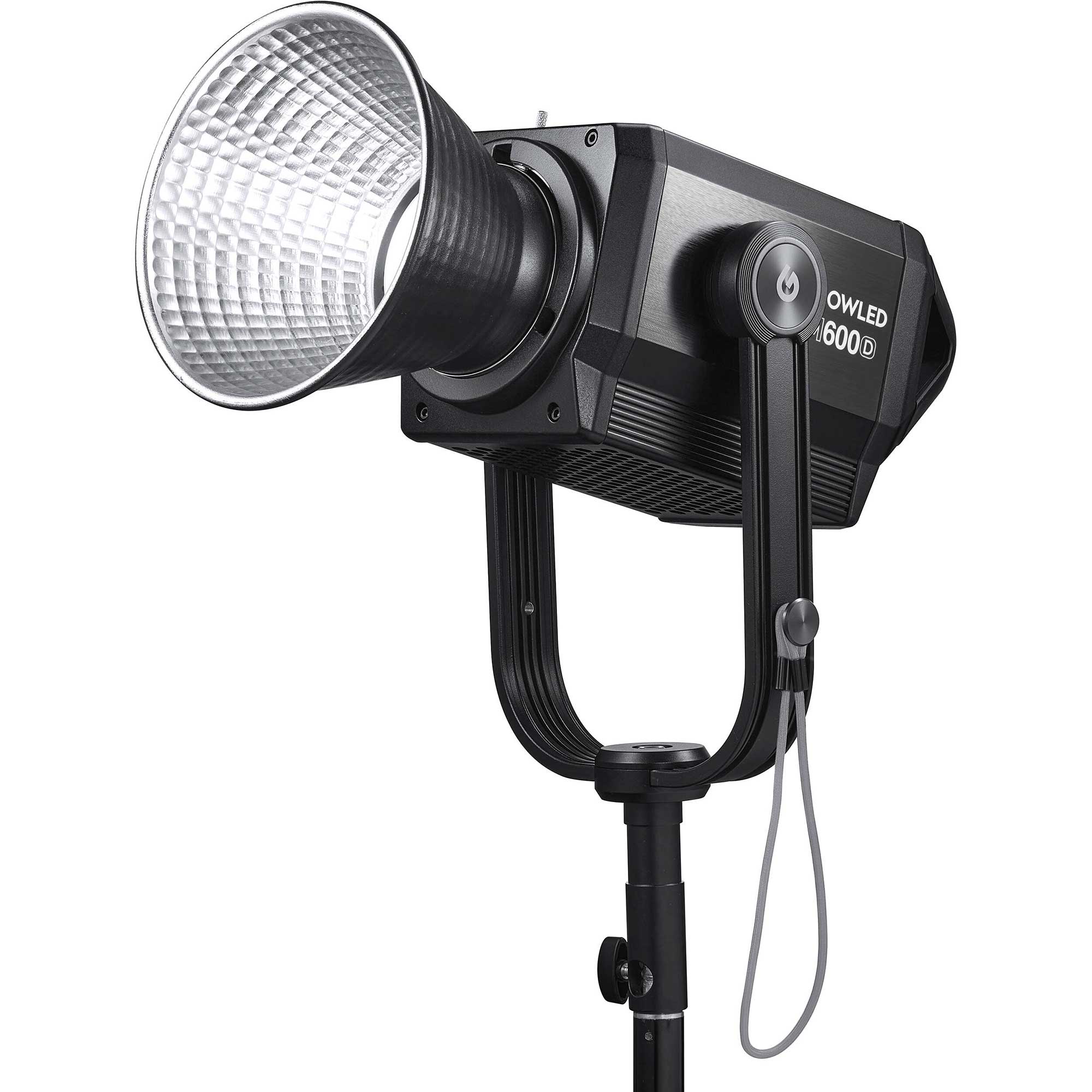 Осветитель светодиодный Godox Knowled M600D студийный осветитель студийный led godox s60 с фокусируемой линзой