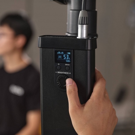 Осветитель светодиодный Godox VL300II - фото 9