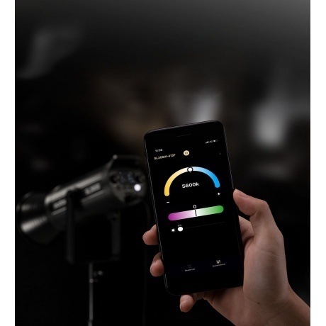 Осветитель светодиодный Godox SL200III Bi студийный - фото 12