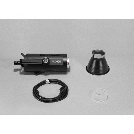 Осветитель светодиодный Godox SL200III Bi студийный - фото 15