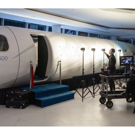 Осветитель MOLUS X100RGB COB Light - фото 20