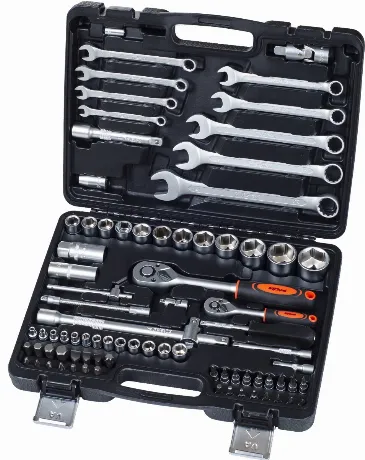 Набор инструментов AV Steel AV-011082 (82 предмета)