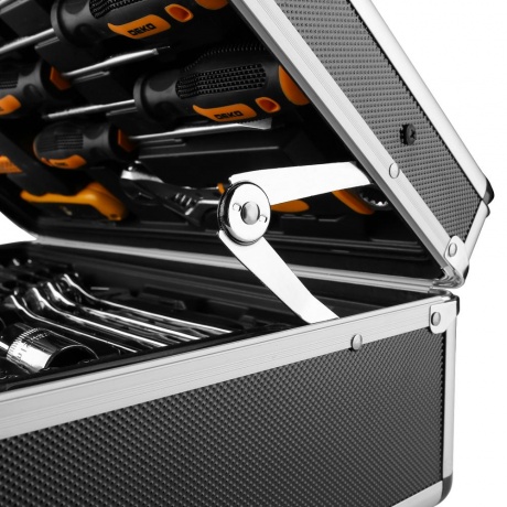 Профессиональный набор инструмента для дома и авто в чемодане Deko DKMT95 Premium (95 предметов) - фото 4