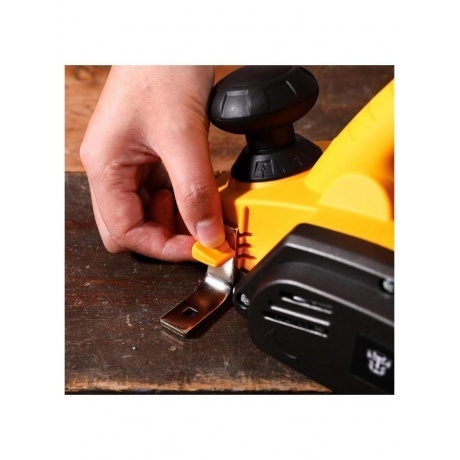 Рубанок DEKO DKEP1100W SET1, 1100Вт, 82 мм - фото 5