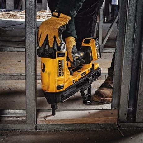 Пистолет монтажный DeWalt DCN890N - фото 17