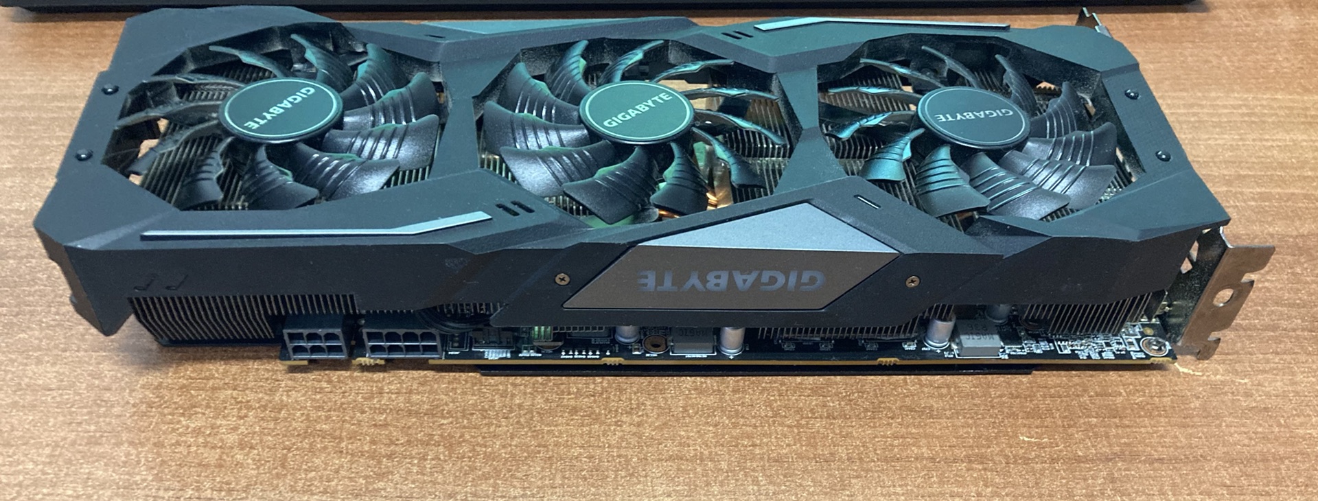 Rx 5700 xt aorus видеокарта. Radeon rx 5700 8gb gigabyte. Gigabyte rx 5700 xt. Rx 5700xt gigabyte. Gigabyte rx 5700 xt.
