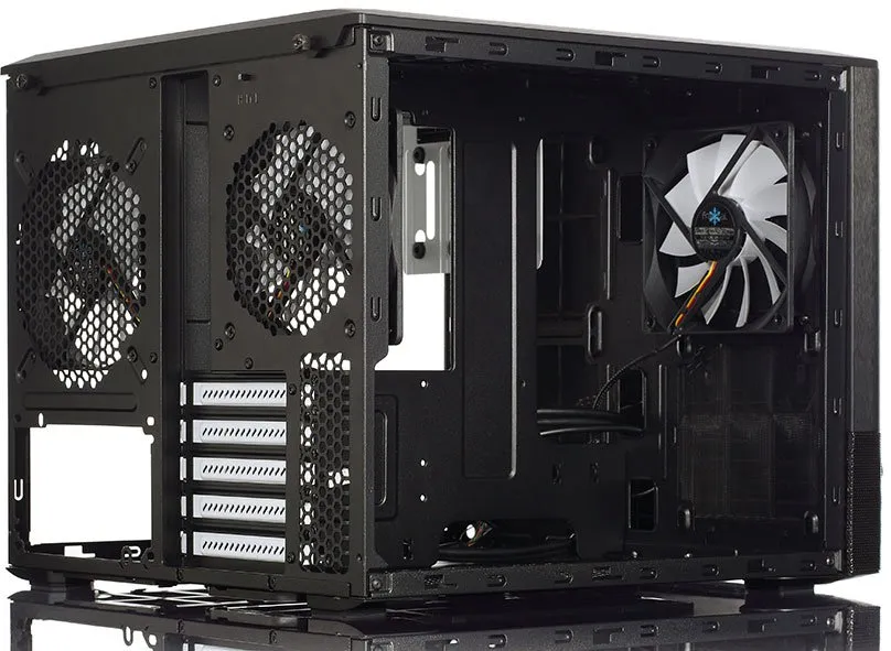 Корпус Fractal Design Node 804 (FD-CA-NODE-804-BL-W) - фото 14