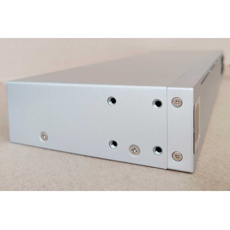 Коммутатор Ubiquiti USW-AGGREGATION - фото 8