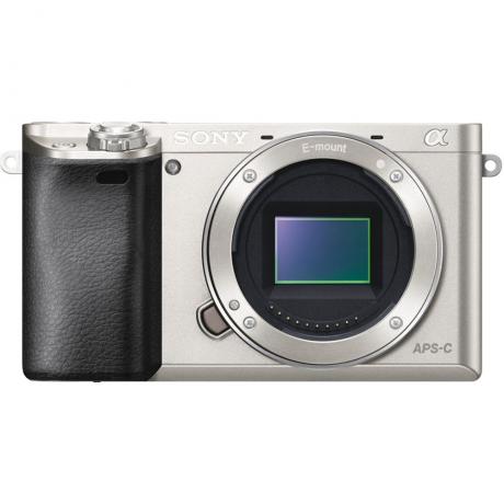 Цифровой фотоаппарат Sony Alpha A6000 Body Silver - фото 1