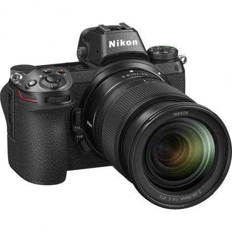 Цифровой фотоаппарат Nikon Z6 Kit 24-70mm  f/4 S с адаптером FTZ - фото 1