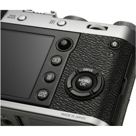 Цифровой фотоаппарат FujiFilm X100F Silver - фото 9