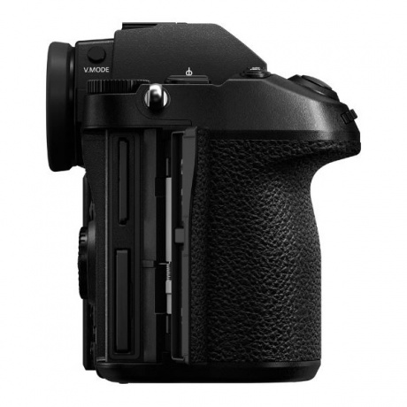 Цифровой фотоаппарат Lumix DC-S1EE-K body черный - фото 7