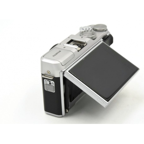 Цифровой фотоаппарат FujiFilm X-A5 Body Silver - фото 5
