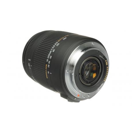 Объектив Sigma AF 18-250mm f/3.5-6.3 DC OS HSM Macro Nikon F - фото 4