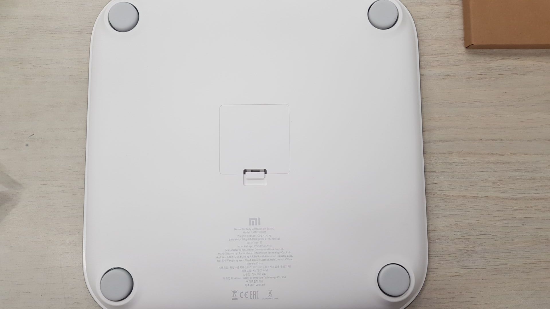 Весы электронные напольные Xiaomi Mi Body Composition Scale 2 отличное состояние - фото 3