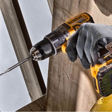 Дрель-шуруповерт аккумуляторная DeWalt DCD791P2 - фото 7