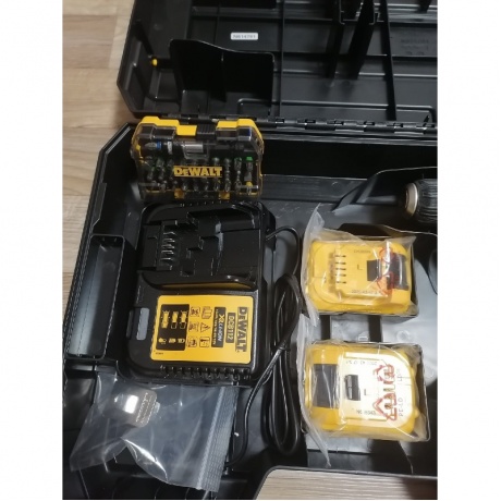 Дрель-шуруповерт бесщеточная аккумуляторная DeWalt DCD701D2-QW - фото 38