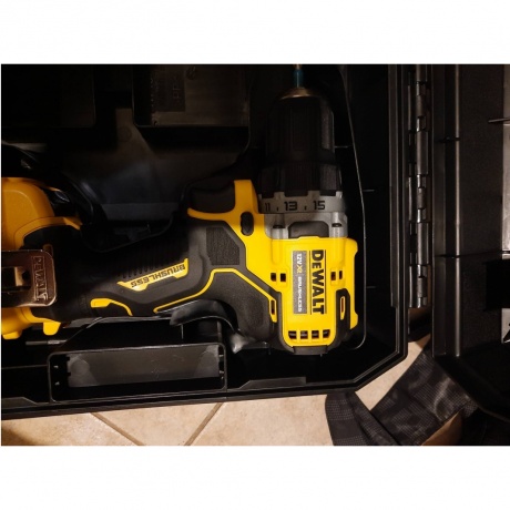 Дрель-шуруповерт бесщеточная аккумуляторная DeWalt DCD701D2-QW - фото 50