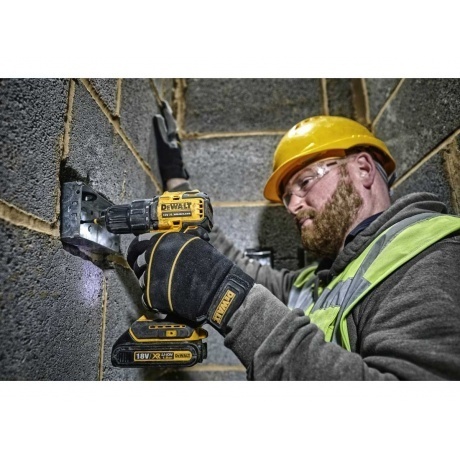 Дрель-шуруповерт аккумуляторная DeWalt DCD708N-XJ - фото 3
