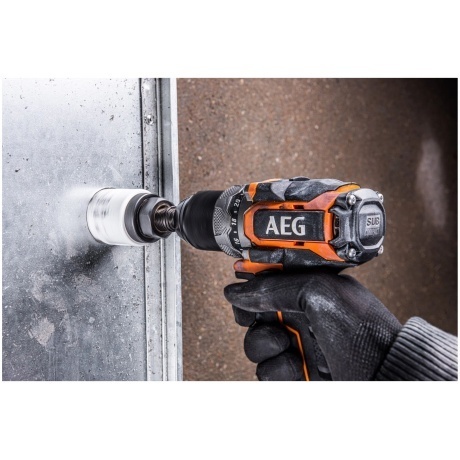 Бесщеточная аккумуляторная дрель-шуруповерт BS18SBL-202C 4935472277 AEG - фото 8