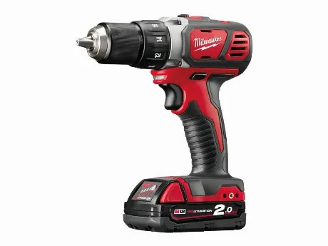 Дрель-шуруповерт Milwaukee M18 BDD-202C (4933443555)