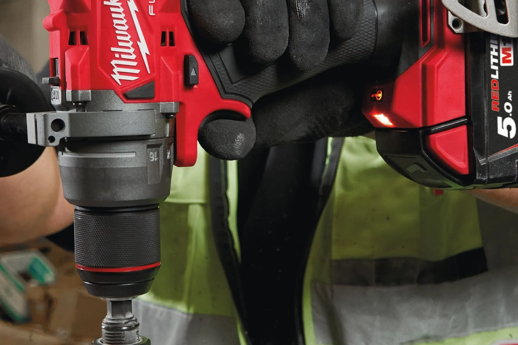 Дрель-шуруповерт Milwaukee M18 FDD3-0 (4933498059) - фото 13