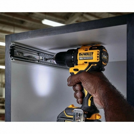 Дрель-шуруповерт DeWalt DCD708D2T (DCD708D2T-QW) - фото 20