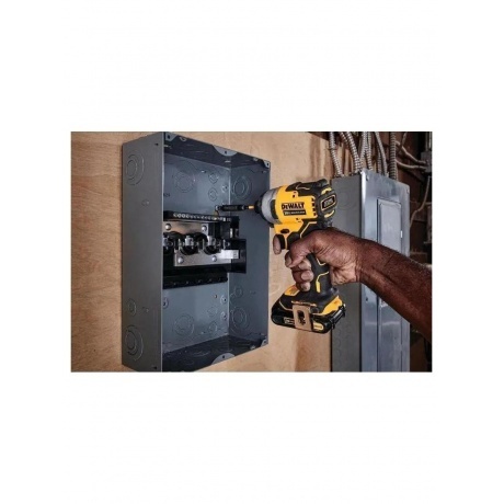 Шуруповерт DeWalt DCF809N-XJ аккум. патрон:шестигр.1/4&quot; - фото 5