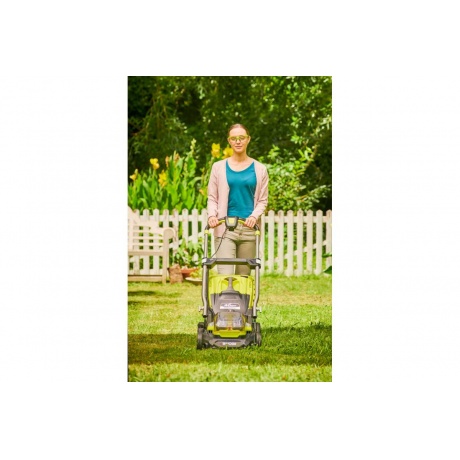 Газонокосилка аккумуляторная Ryobi RY18LMX40A-0 - фото 7