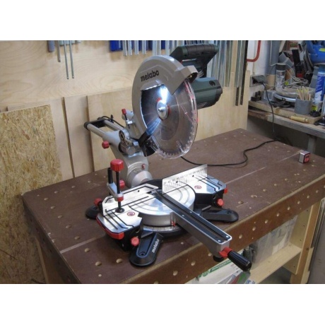Пила торцовочная Metabo KS 305 M 619003000 - фото 12