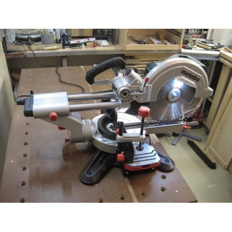 Пила торцовочная Metabo KS 305 M 619003000 - фото 10