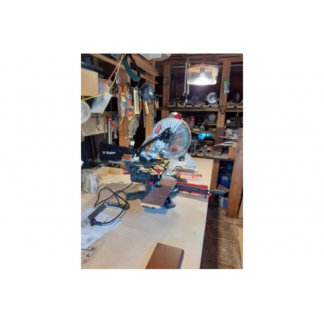 Пила торцовочная Зубр ЗПТ-255-1800 ПЛ - фото 16