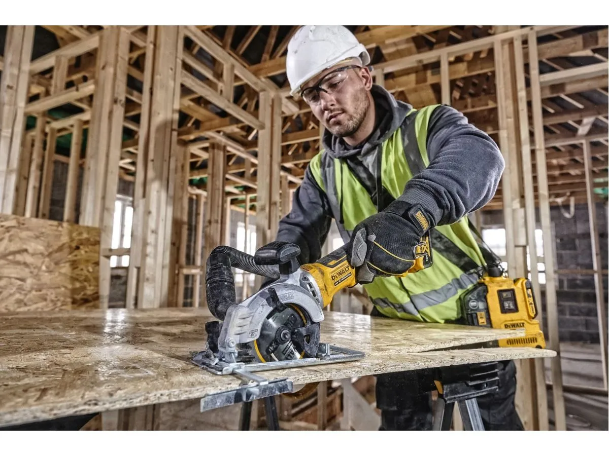 Мини циркулярная  аккумуляторная ручная пила DCS571N, 18 В, 115 мм  DCS571N-XJ  DeWalt - фото 9
