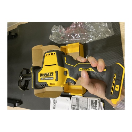 Сабельная пила DeWalt DCS369N аккум. 2800ход/мин - фото 9