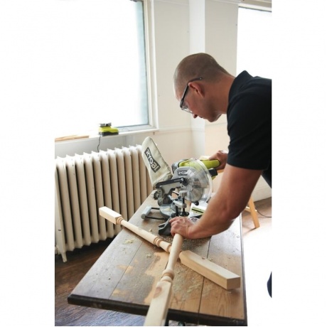 Пила торцовочная Ryobi 190mm ONE+ EMS190DCL 5133000932 - фото 8