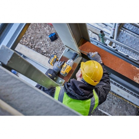 Гайковерт аккумуляторный DeWalt DCF897N - фото 5