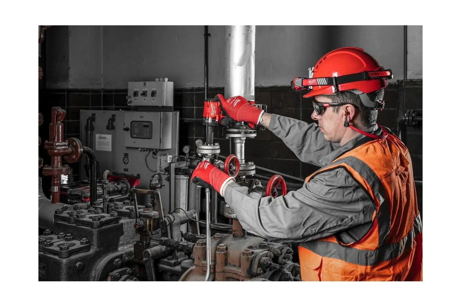 Гайковерт Milwaukee M18 FIW2P12-502X FUEL (4933478447) - фото 6