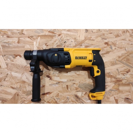 Перфоратор DeWalt D25133K-QS - фото 19