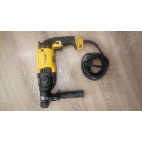 Перфоратор DeWalt D25133K-QS - фото 24