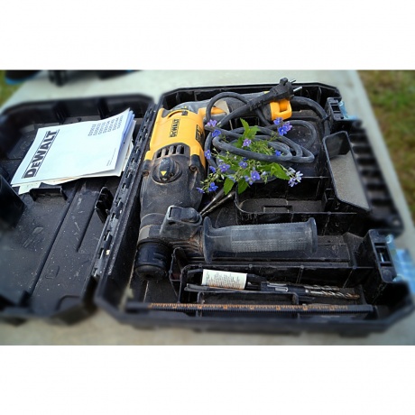 Перфоратор DeWalt D25133K-QS - фото 29