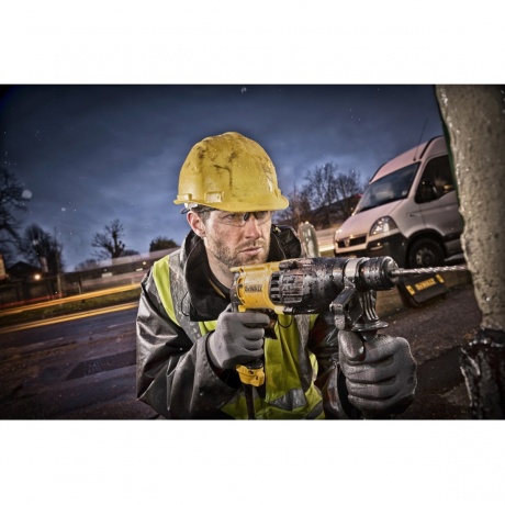 Перфоратор DeWalt D25133K-QS - фото 5
