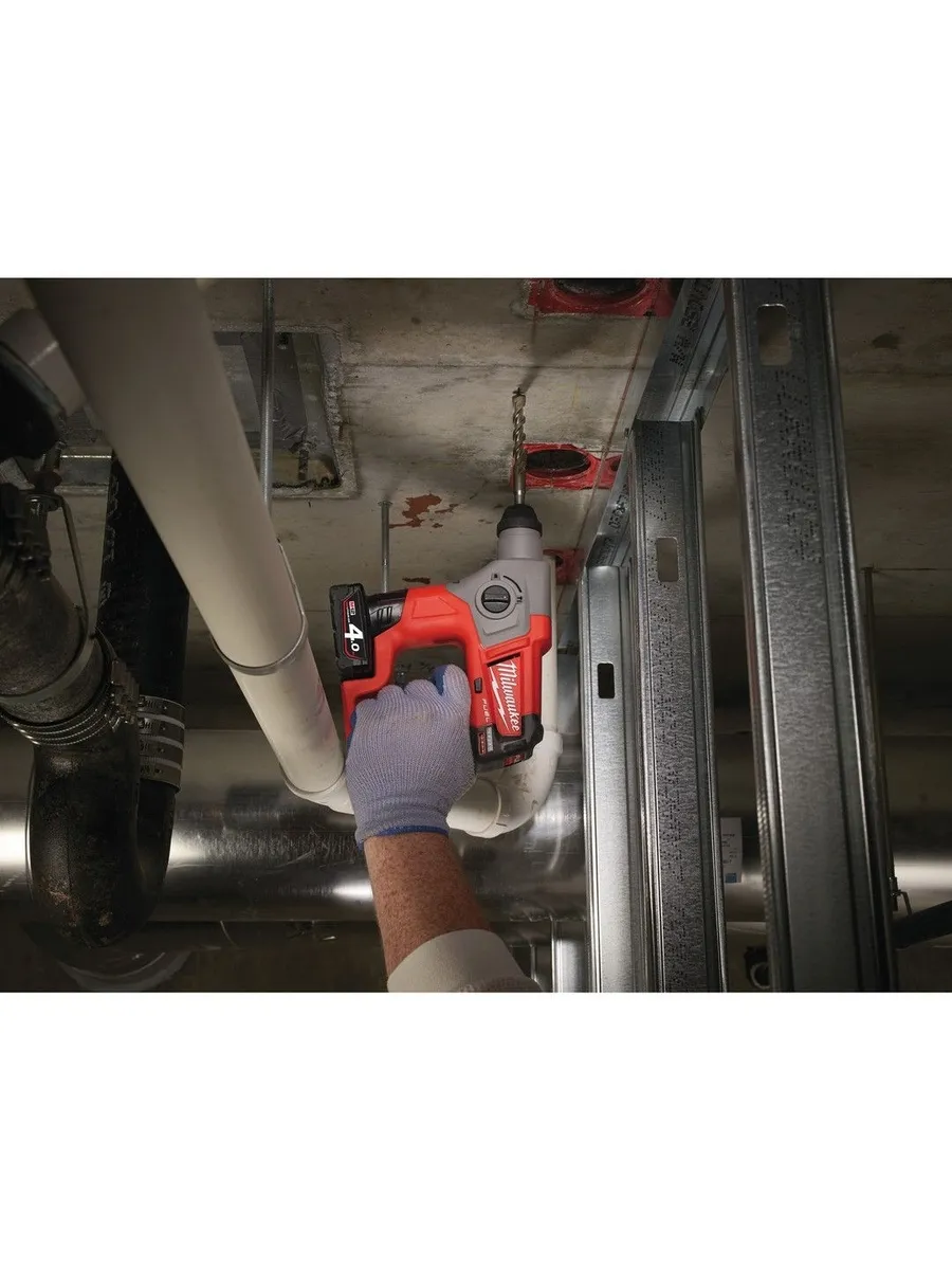 Перфоратор Milwaukee M12 Fuel CH-402C (4933441475) - фото 2